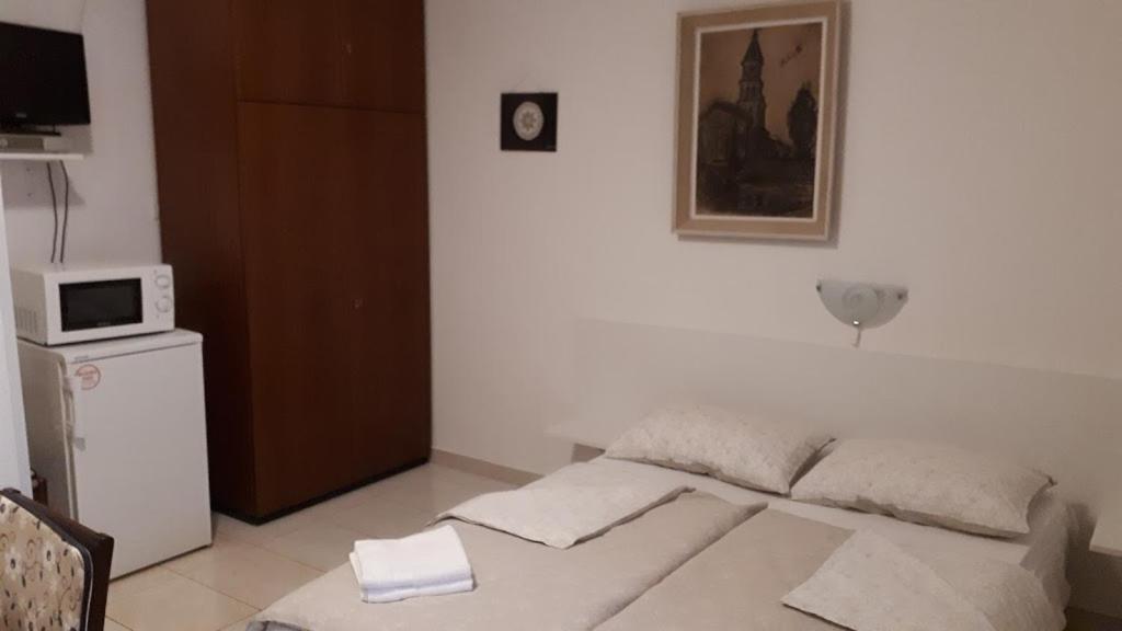 Apartments Rovis Tar-Vabriga Exterior photo